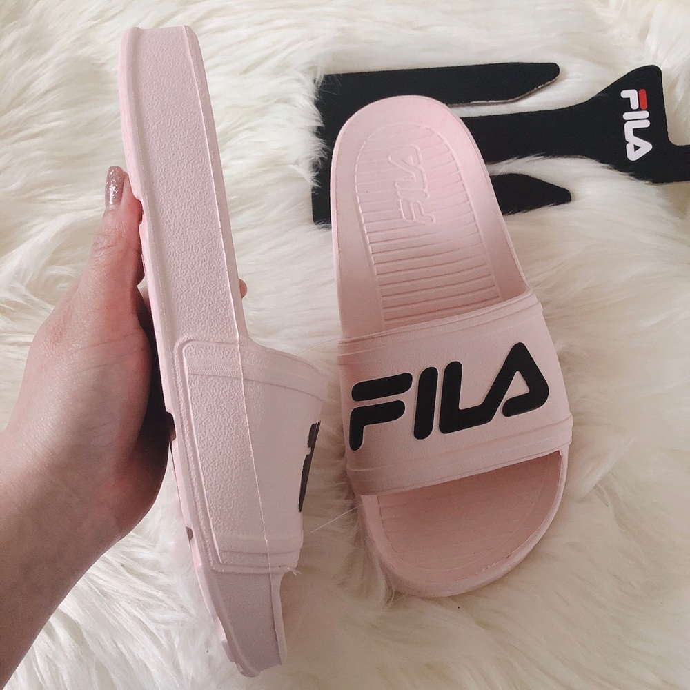 Fila Women’s Light Pink Logo Sleek Slide - Picture 3 of 8